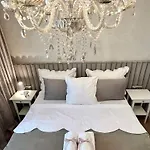 Luxury Apartment Rinos - Free Garage Parking