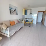 Apartment Lo - With Swimming Pool