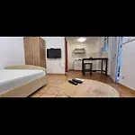 Grika Apartment