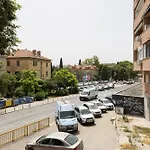 Apartment Central To Beach & Old Town