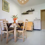 Apartments Stobrec