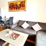 Tide Apartment Split