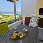 Sunrise Penthouse Apartment Znjan