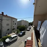 Attractive High Quality Friendly Apartment