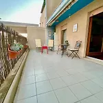 Apartment Tchaikovsky
