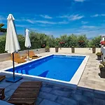 Casa Bella