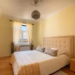 Luci Luxury Retreat