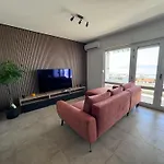 Chill Blue - Split Apartment