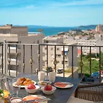 Villa Znjan - Sea View Apartman