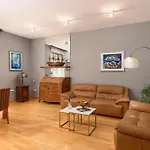 Royal Suites
