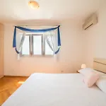 M Duplex Apartments