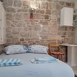 Cozy Central Studio/Room