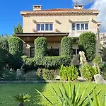 Beach Villa Apartment On Top Location, With Sea View And Exotic Garden