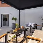 Luxury Apartment Silvery In Split Center With Jacuzzi, Sauna And Parking