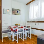 Beautiful Apartment In Split With Kitchen