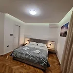 Apartment M&L Bacvice