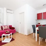 Apartment Happy Holidays