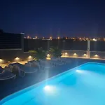 Villa As Moon With Pool