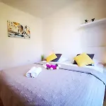 Lionel Apartment