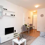 Apartments Silver Tree