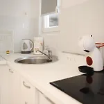 Apartment Marinis