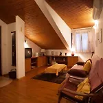 Ruhige Ferienwohnung Mit Herrlicher Aussicht