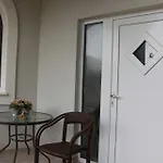 Holiday Home Darko - With Parking