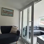 Apartman Tara
