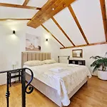Beautiful Apartment Bacvice