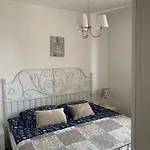 Apartment Marci 2 With Parking Place