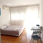 Pretty Big Double Bed Room With Balcony