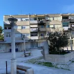 Sundowners Apartment, 52Qm, Double & Single Bed, 10 Min From Old Town Of Split