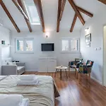 Apartment The Charm