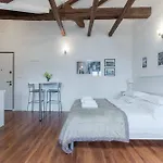 Apartment The Charm