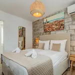 Inmotion Luxury Rooms