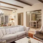 Luxury Apartment Znjan Beach
