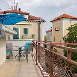 Apartment Bota