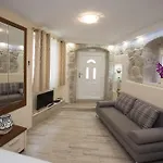 Stone Beauty