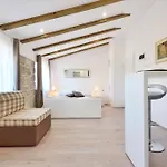 Studios Silver