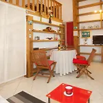 Kamenita Apartment