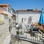 Studio Apartments Bonaca