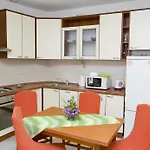 Apartments Anda & Josipa