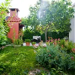 Apartments Flora