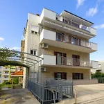 Apartment Lucia