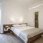 Luxury Accommodation Marino