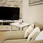 Apartment White Stone - Diocletian Palace