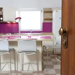 Urban Duo Residence