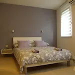 Studio Apartment Lavender