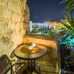 Imperial Luxury Apartment