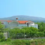 Apartments Dama